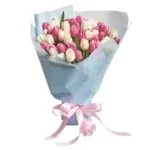 Букет из 51 белого-розового тюльпана